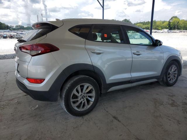 KM8J33A49JU665743 - 2018 HYUNDAI TUCSON SEL SILVER photo 3