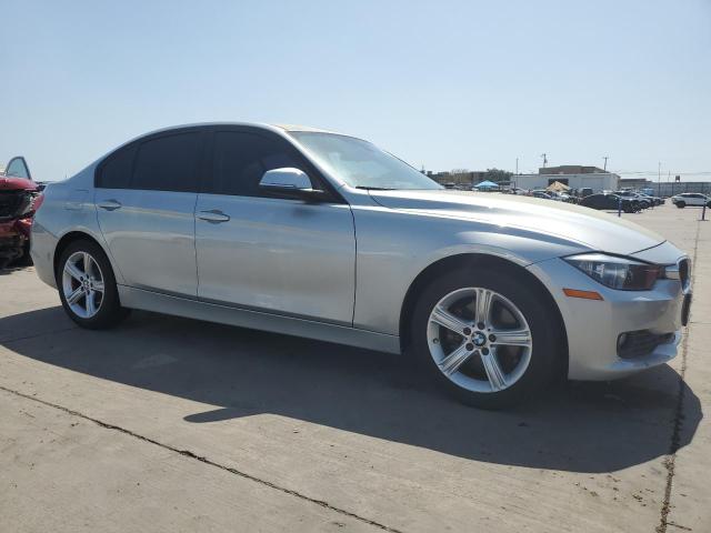 WBA3B1C59FK139462 - 2015 BMW 320 I SILVER photo 4