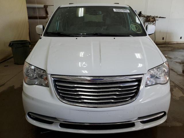 2C4RC1BG5ER314576 - 2014 CHRYSLER TOWN & COU TOURING WHITE photo 5