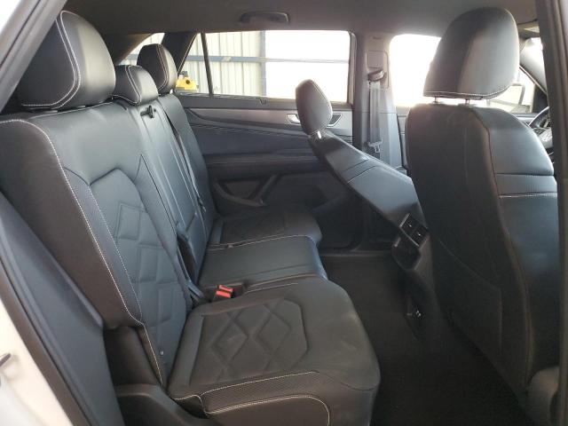 1V2HE2CA4RC220188 - 2024 VOLKSWAGEN ATLAS CROS SE Белый фото 11