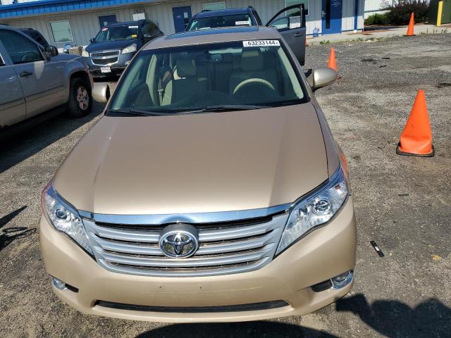 4T1BK3DB0BU381842 - 2011 TOYOTA AVALON BASE 棕色 照片 5