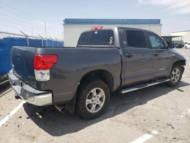 5TFEY5F13CX129793 - 2012 TOYOTA TUNDRA CREWMAX SR5 GRAY photo 3