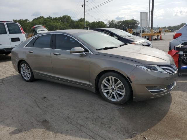 3LN6L2G93GR615276 - 2016 LINCOLN MKZ SILVER photo 4