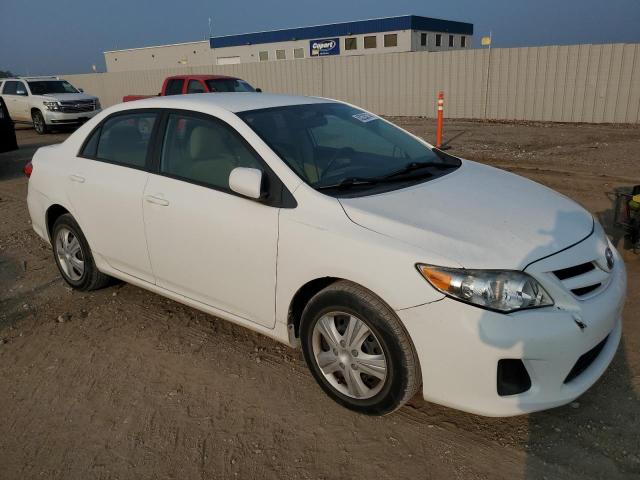 2T1BU4EE8BC724844 - 2011 TOYOTA COROLLA BASE WHITE photo 4