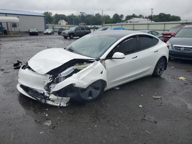 5YJ3E1EB5NF347573 - 2022 TESLA MODEL 3 WHITE photo 1