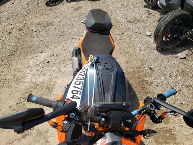 VBKV39401LM925569 - 2020 KTM 1290 SUPER DUKE R ORANGE photo 5