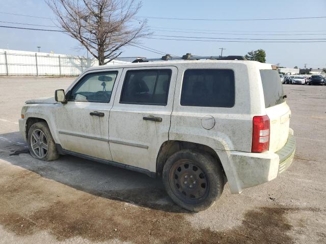 1J8FT48W08D518852 - 2008 JEEP PATRIOT LIMITED WHITE photo 2