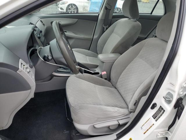 JTDBL40E599059847 - 2009 TOYOTA COROLLA BASE WHITE photo 7