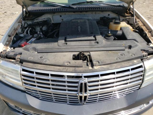 5LMFU28587LJ18468 - 2007 LINCOLN NAVIGATOR 白色 照片 12