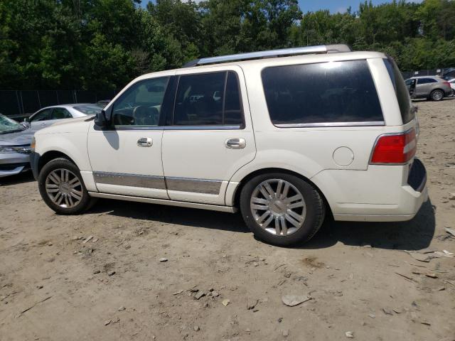 5LMFU28587LJ18468 - 2007 LINCOLN NAVIGATOR WHITE photo 2