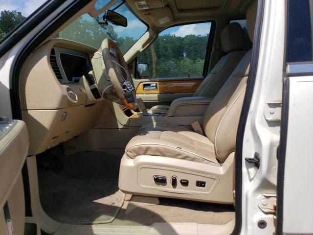 5LMFU28587LJ18468 - 2007 LINCOLN NAVIGATOR 白色 照片 7