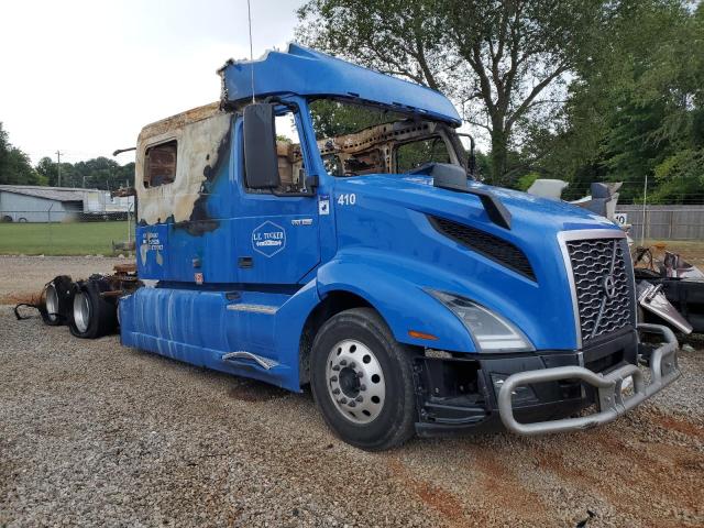 4V4NC9EJ7RN623641 - 2024 VOLVO VN VNL BLUE photo 1