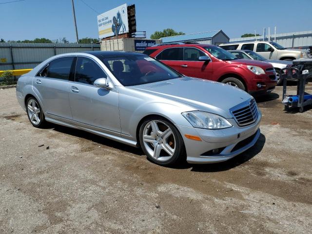 WDDNG86X38A191171 - 2008 MERCEDES-BENZ S 550 4MATIC SILVER photo 4