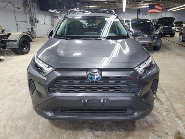 JTMMWRFV5PD187049 - 2023 TOYOTA RAV4 LE GRAY photo 5