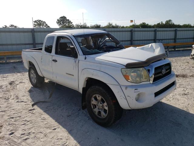 5TEUU42N46Z165399 - 2006 TOYOTA TACOMA ACCESS CAB თეთრი ფოტო 4