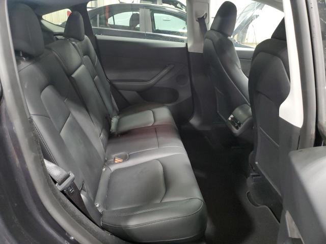 7SAYGDEE1RA283873 - 2024 TESLA MODEL Y CHARCOAL photo 11