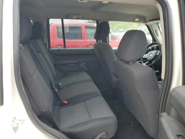 1J4RG4GK9AC131567 - 2010 JEEP COMMANDER SPORT თეთრი ფოტო 11