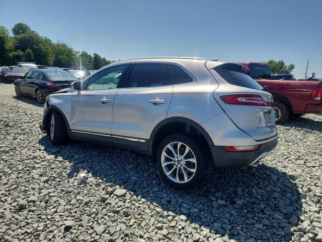 5LMCJ2D97KUL03456 - 2019 LINCOLN MKC SELECT SILVER photo 2