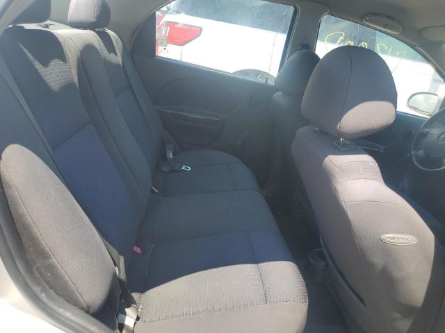 KL1TD56636B545043 - 2006 CHEVROLET AVEO BASE SILVER photo 10