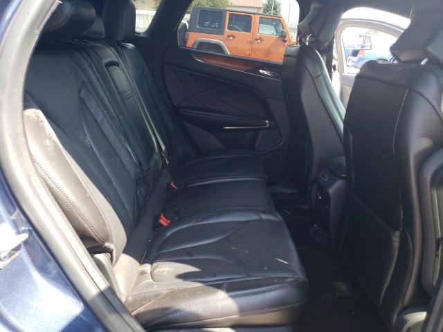 5LMTJ3DH7JUL14209 - 2018 LINCOLN MKC RESERVE BLUE photo 11