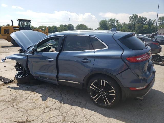5LMTJ3DH7JUL14209 - 2018 LINCOLN MKC RESERVE BLUE photo 2