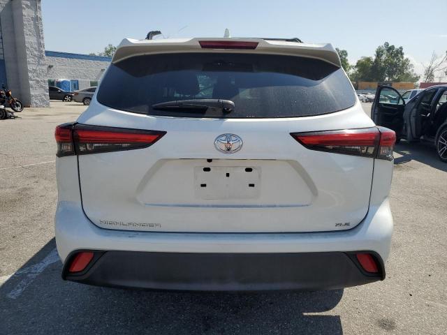 5TDHZRAH0LS008635 - 2020 TOYOTA HIGHLANDER XLE WHITE photo 6
