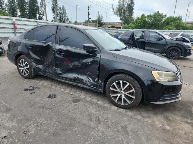 3VW2K7AJ4FM216892 - 2015 VOLKSWAGEN JETTA BASE BLACK photo 4