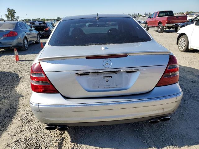 WDBUF76J25A775733 - 2005 MERCEDES-BENZ E 55 AMG SILVER photo 6