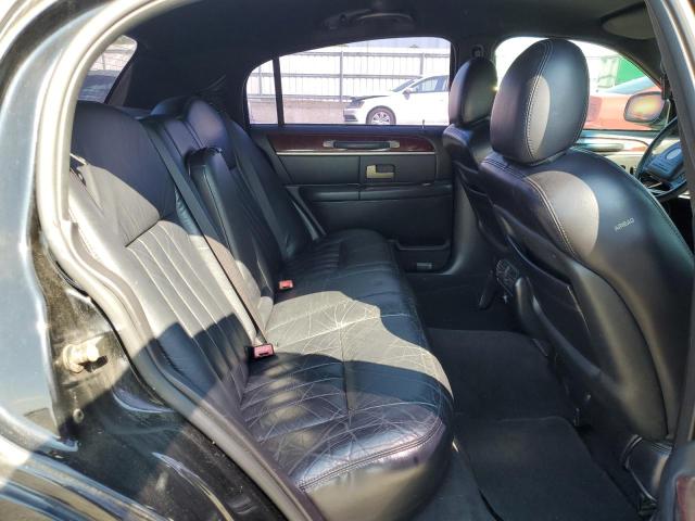 1LNHM81W04Y687363 - 2004 LINCOLN TOWN CAR EXECUTIVE BLACK photo 10