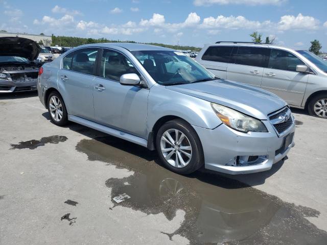 4S3BMBC6XD3021435 - 2013 SUBARU LEGACY 2.5I PREMIUM SILVER photo 4