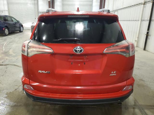 2T3BFREV8GW425410 - 2016 TOYOTA RAV4 LE 红色 照片 6