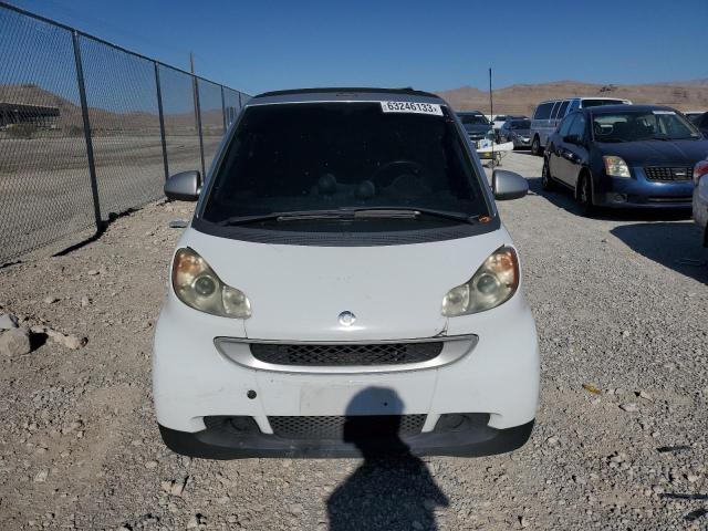 WMEEK31X58K115501 - 2008 SMART FORTWO PASSION WHITE photo 5