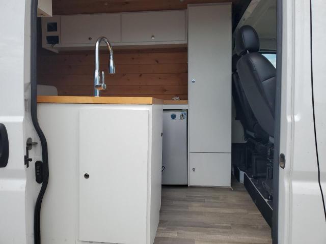 3C6TRVDG1HE536716 - 2017 RAM PROMASTER 2500 HIGH 白色 照片 6