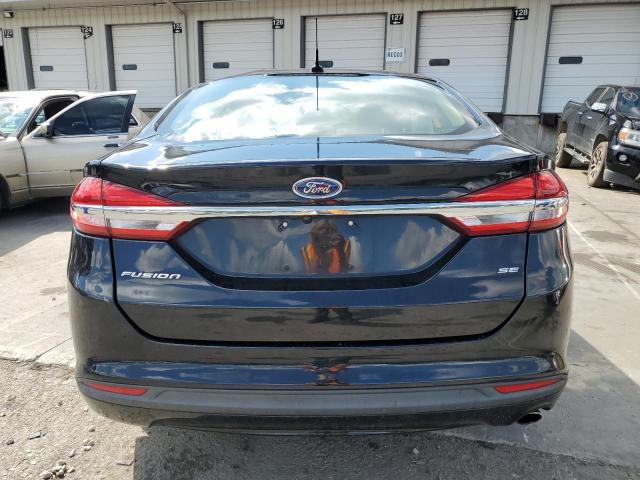 3FA6P0H79JR227136 - 2018 FORD FUSION SE BLACK photo 6