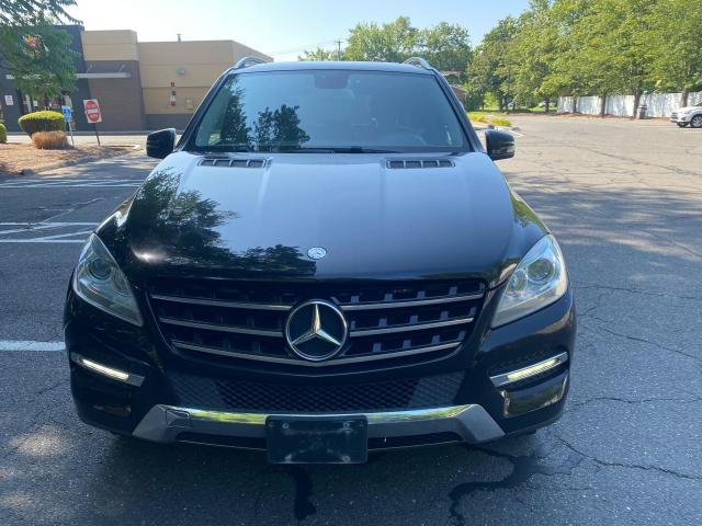 4JGDA5HBXCA033597 - 2012 MERCEDES-BENZ ML 350 4MATIC BLACK photo 4