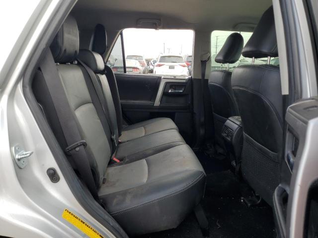 JTENU5JR3M5862590 - 2021 TOYOTA 4RUNNER SR5/SR5 PREMIUM SILVER photo 11