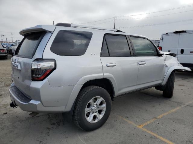 JTENU5JR3M5862590 - 2021 TOYOTA 4RUNNER SR5/SR5 PREMIUM SILVER photo 3