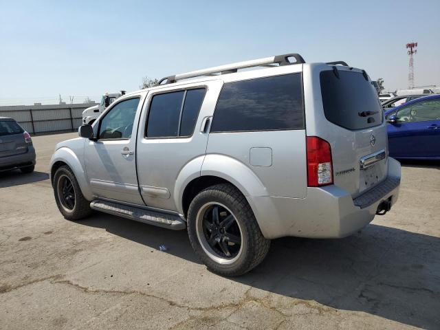 5N1AR18U76C660885 - 2006 NISSAN PATHFINDER LE 银色 照片 2
