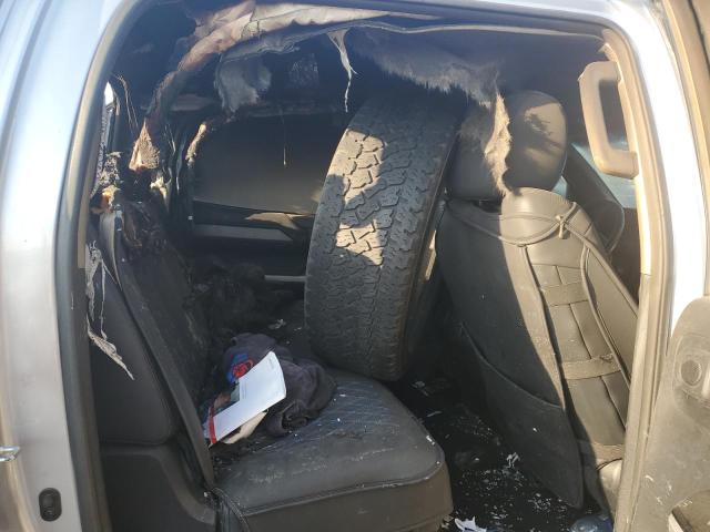 5TFAW5F18EX328846 - 2014 TOYOTA TUNDRA CREWMAX PLATINUM 银色 照片 10