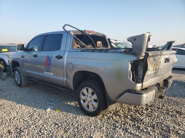 5TFAW5F18EX328846 - 2014 TOYOTA TUNDRA CREWMAX PLATINUM 银色 照片 2