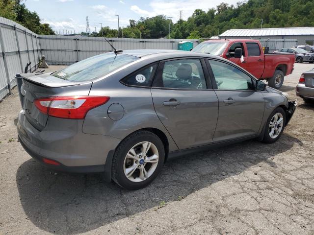 1FAHP3F2XCL319343 - 2012 FORD FOCUS SE GRAY photo 3