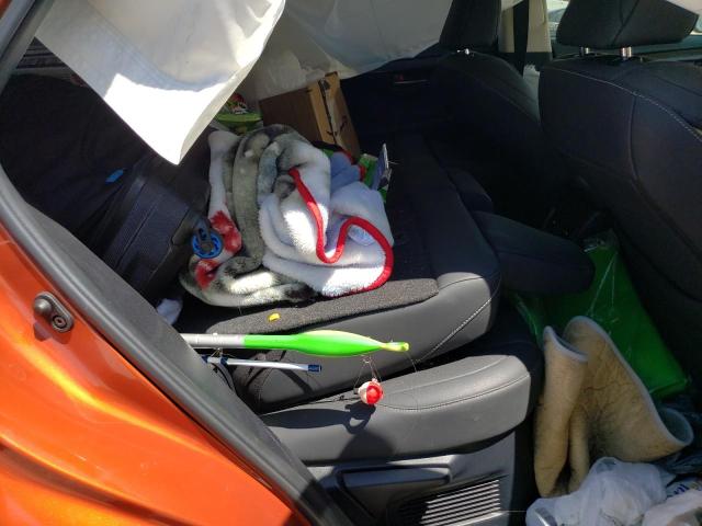 JTJGARBZ3M2199158 - 2021 LEXUS NX 300 BASE ნარინჯისფერი ფოტო 11