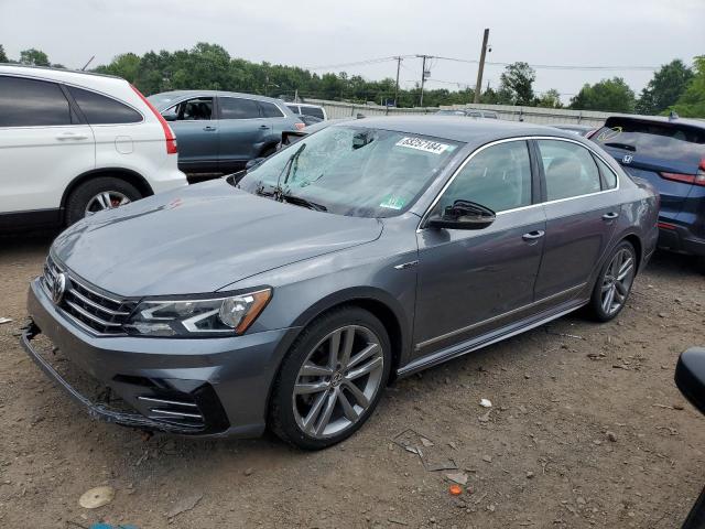 1VWDT7A32HC031705 - 2017 VOLKSWAGEN PASSAT R-LINE Blau Foto 1