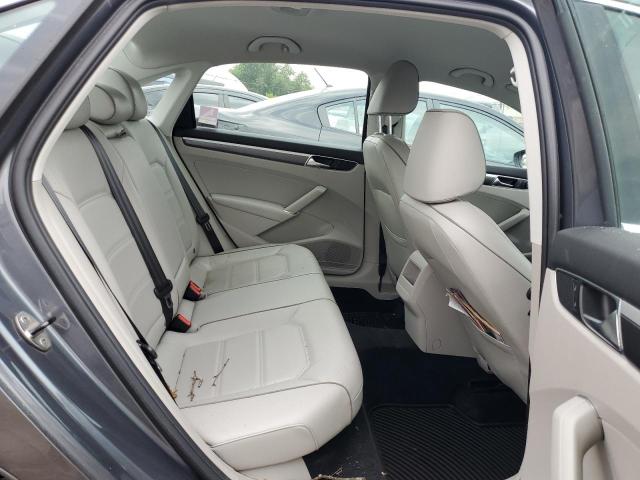 1VWDT7A32HC031705 - 2017 VOLKSWAGEN PASSAT R-LINE Blau Foto 10