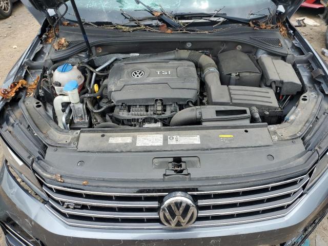 1VWDT7A32HC031705 - 2017 VOLKSWAGEN PASSAT R-LINE Blau Foto 11