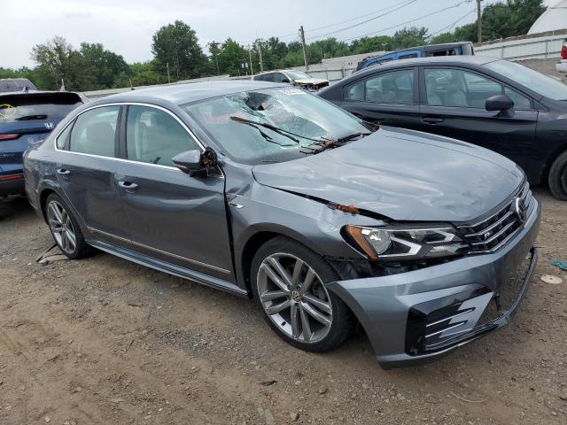 1VWDT7A32HC031705 - 2017 VOLKSWAGEN PASSAT R-LINE Blau Foto 4