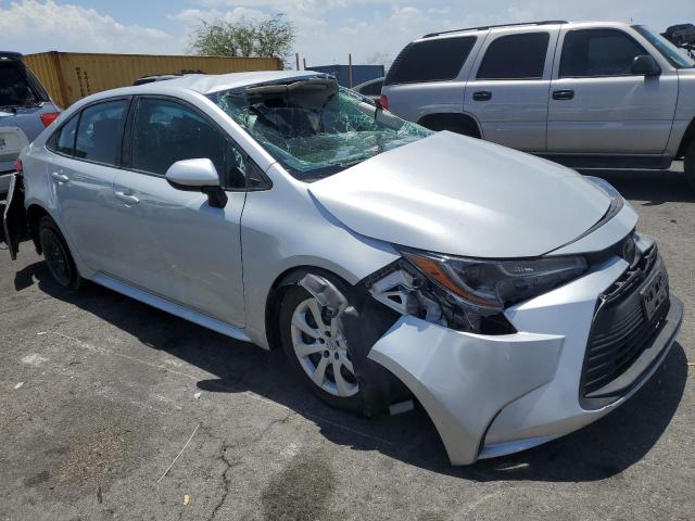 5YFB4MDE5PP053609 - 2023 TOYOTA COROLLA LE SILVER photo 4