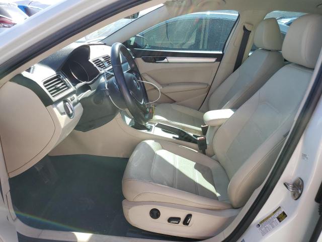1VWLA7A39KC006843 - 2019 VOLKSWAGEN PASSAT WOLFSBURG WHITE photo 7