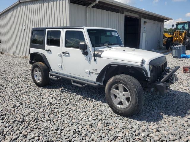 1C4BJWDG6HL690704 - 2017 JEEP WRANGLER U SPORT WHITE photo 4