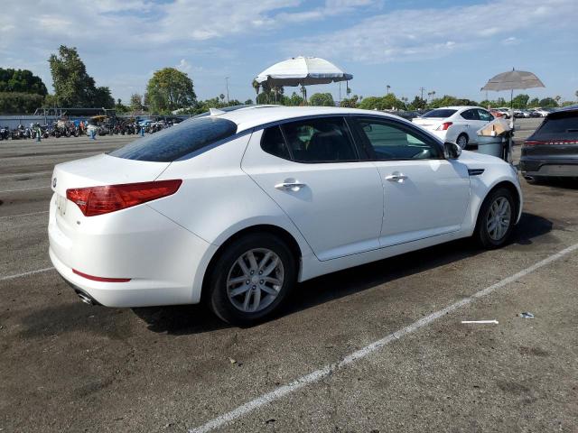 KNAGM4A78D5355543 - 2013 KIA OPTIMA LX WHITE photo 3